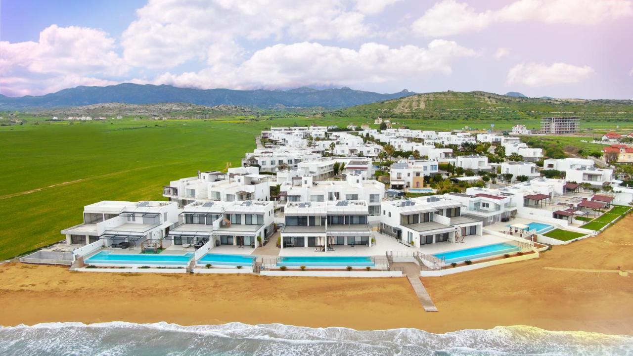Caesar Beach Villas And Apartments Gastria Luaran gambar
