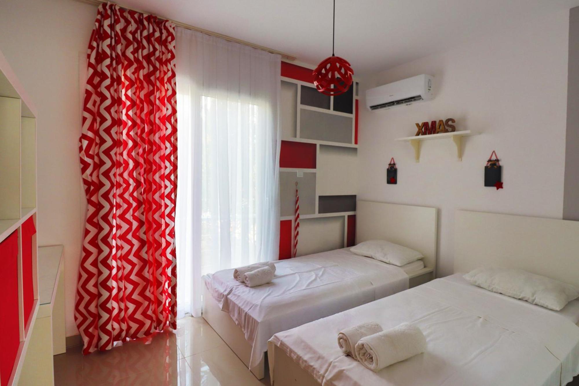 Caesar Beach Villas And Apartments Gastria Luaran gambar